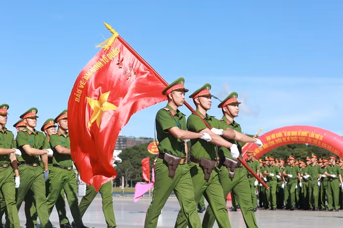 Tưng bừng khai mạc Đại hội Khỏe Vì An ninh Tổ quốc -0