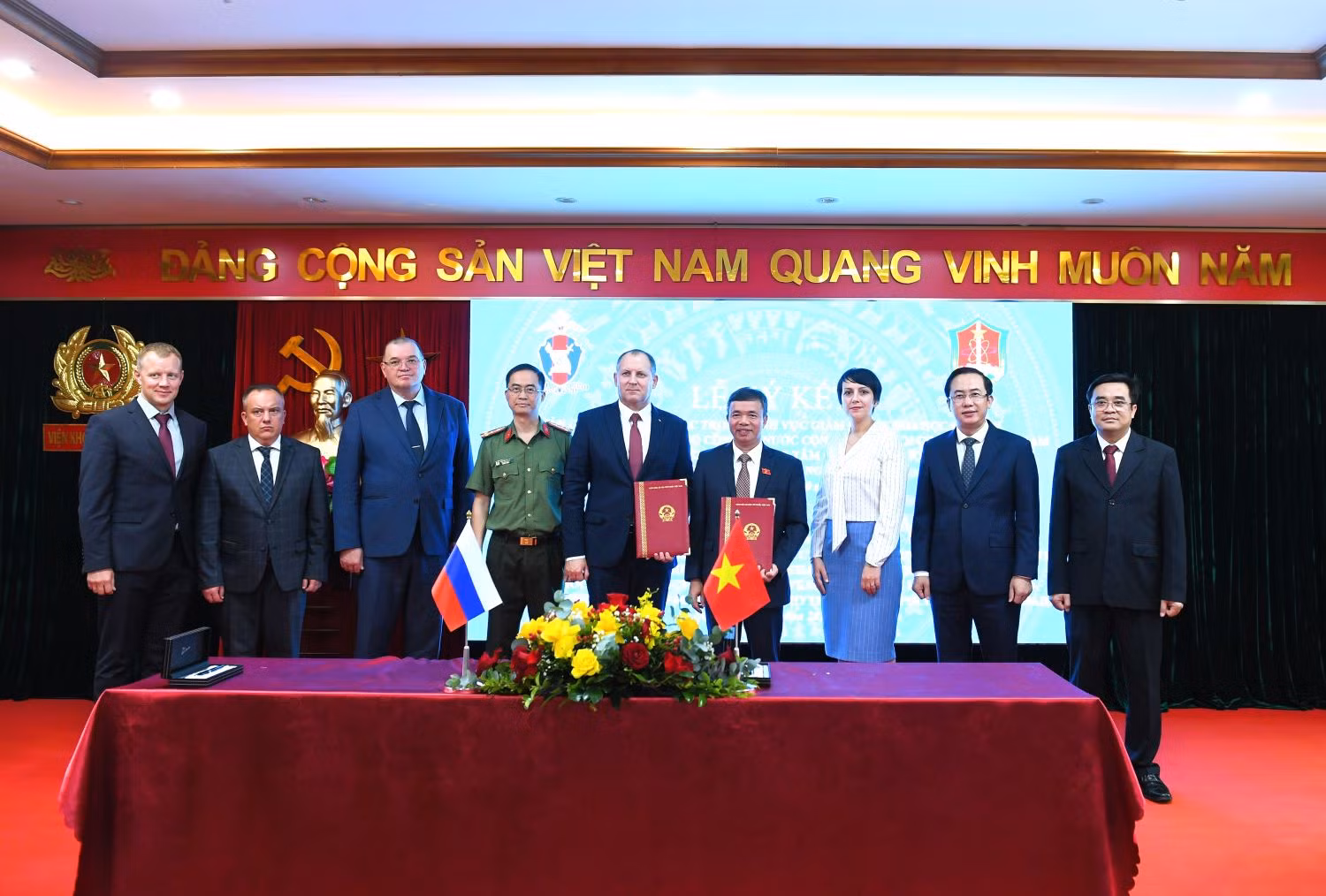 Bộ Công an Việt Nam và Bộ Nội vụ Liên bang Nga hợp tác trong lĩnh vực giám định khoa học hình sự giữa -0