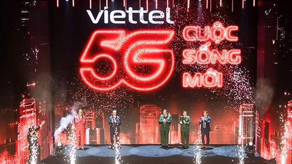 Viettel khai trương mạng 5G đầu tiên tại Việt Nam, tốc độ gấp 10 lần&nbsp;so với 4G