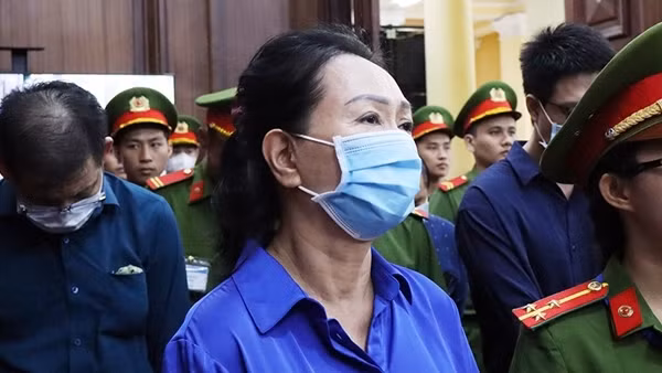 Bị cáo Trương Mỹ Lan chủ mưu chiếm đoạt tài sản nên cần áp dụng hình phạt nghiêm khắc