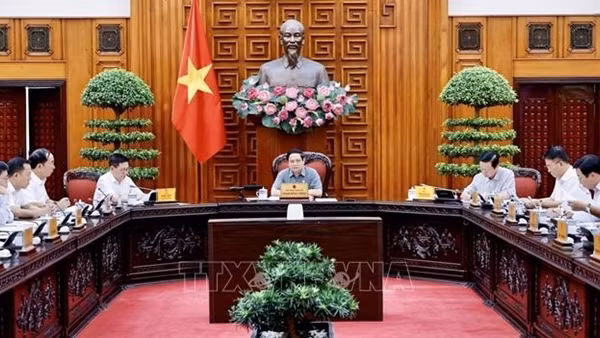 Thủ tướng yêu cầu triển khai đồng bộ giải pháp bảo đảm cung ứng đủ điện ổn định