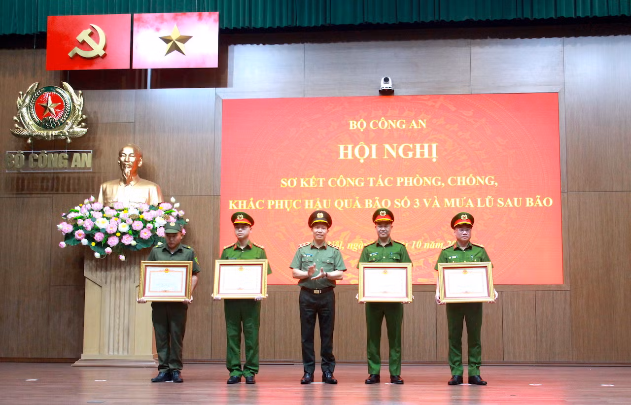 Bảo vệ tính mạng, an toàn của nhân dân là trên hết, trước hết -0