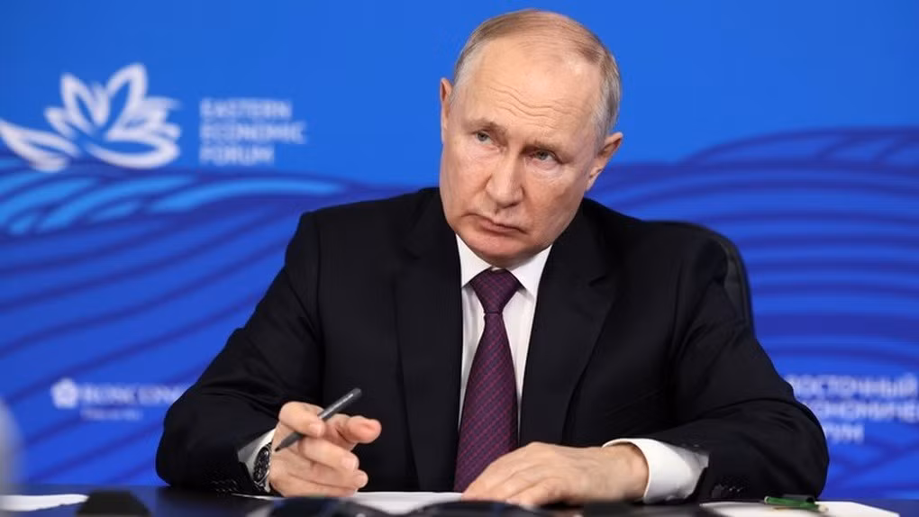 Tổng thống Putin: Nga không cho phép Ukraine sở hữu vũ khí hạt nhân! -0