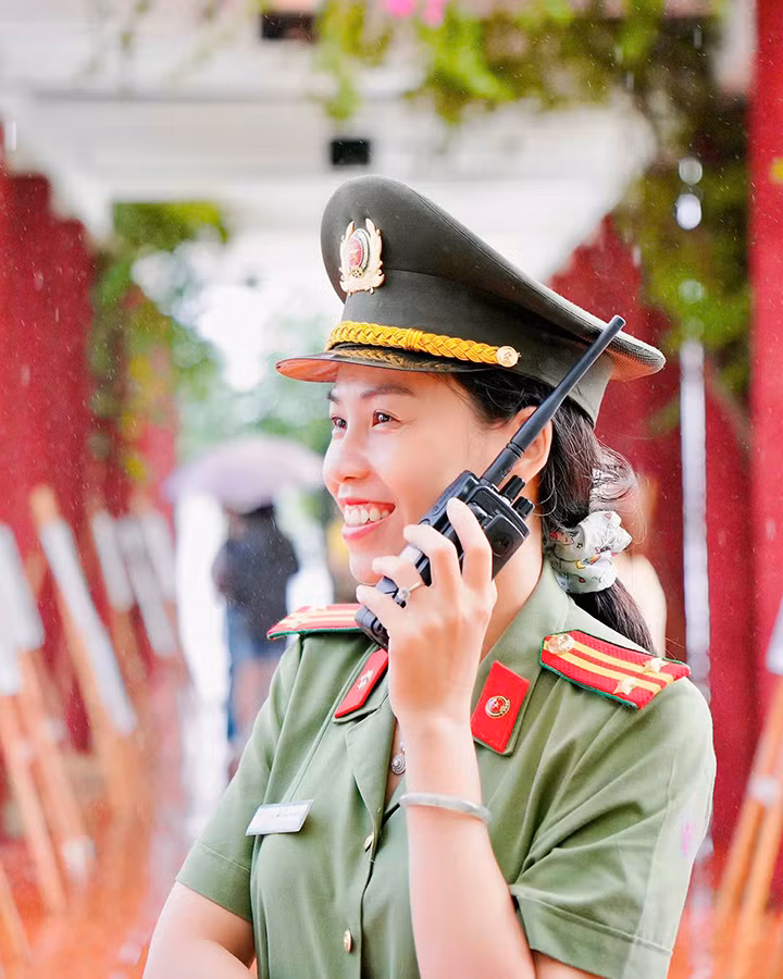 Bông hoa miền cố đô -0