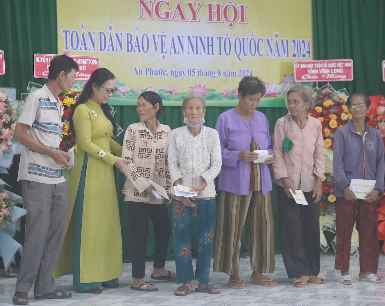 Vĩnh Long: Nhiều cách làm hay, sáng tạo trong phong trào toàn dân bảo vệ an ninh Tổ quốc -1