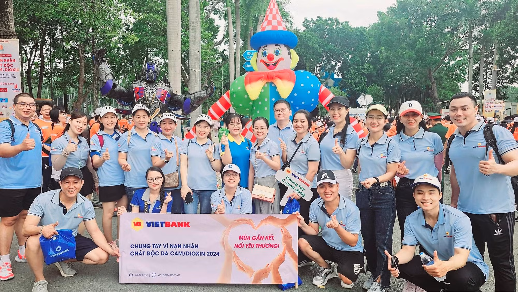 Mùa gắn kết, đong đầy yêu thương -0