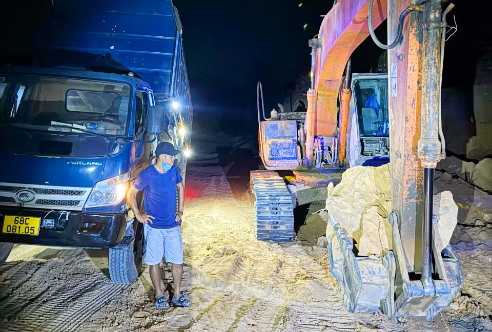 khoangsan 1.jpg -0