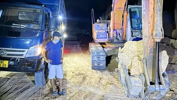 Dẹp loạn khai thác khoáng sản trái phép tại Phú Quốc