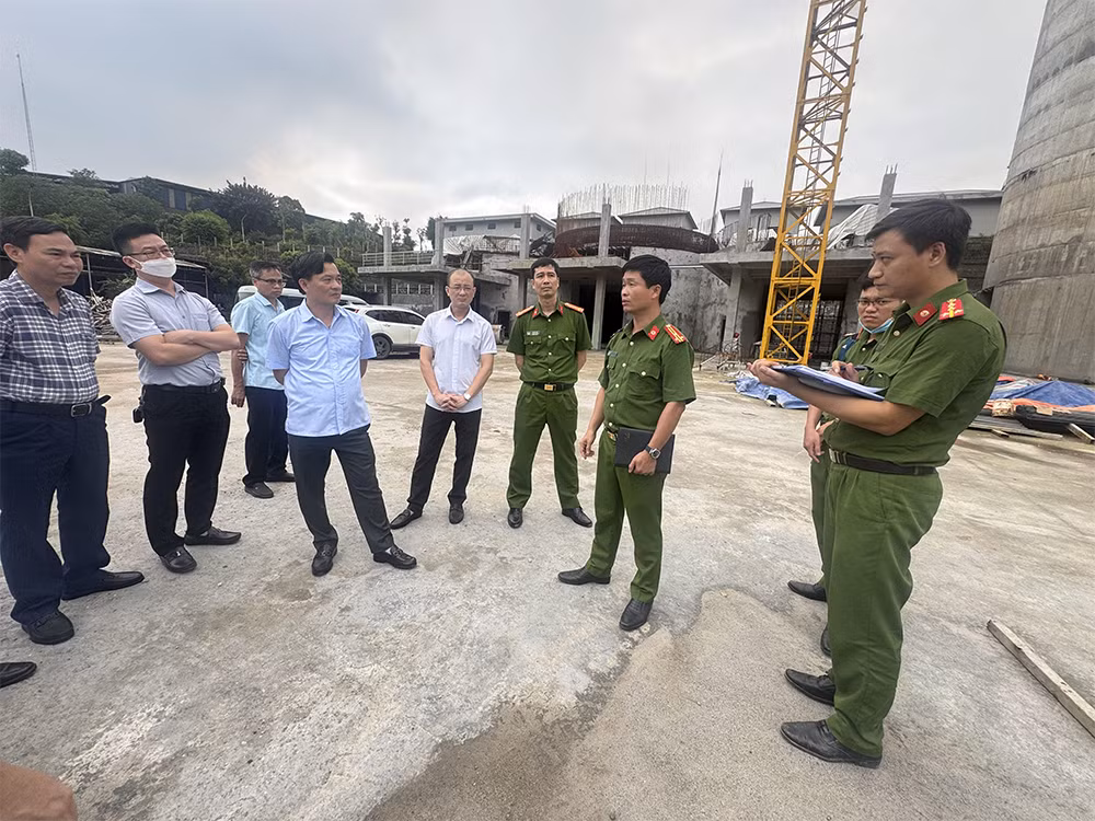 TNLĐ nghiêm trọng làm 2 người chết, 4 người bị thương&nbsp;tại nhà máy nghiền xỉ thải -1
