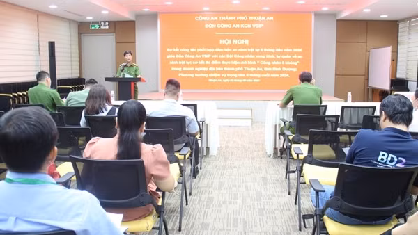 Mô hình “Công nhân 5 không” góp phần bảo đảm ANTT ở khu công nghiệp