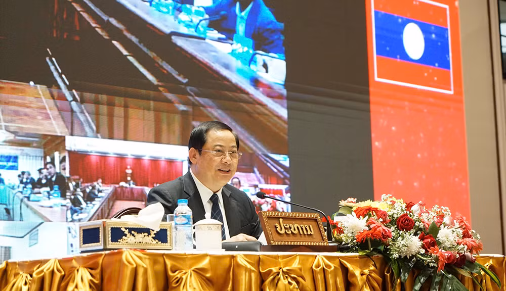 Biểu tượng lớn của quan hệ hợp tác giữa lực lượng Công an hai nước Việt Nam – Lào -0