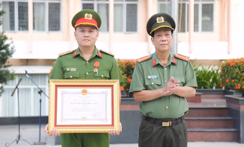 Triệt phá đường dây mua bán trẻ sơ sinh -1