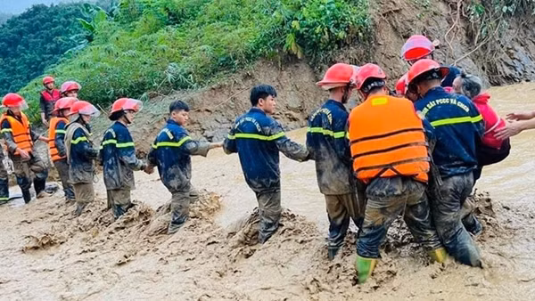 Hà Nội hỗ trợ 3 tỉnh bị mưa lũ 10 tỷ đồng