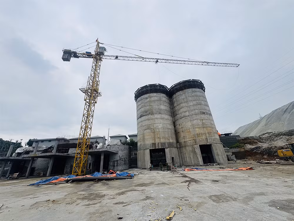 TNLĐ nghiêm trọng làm 2 người chết, 4 người bị thương&nbsp;tại nhà máy nghiền xỉ thải -0