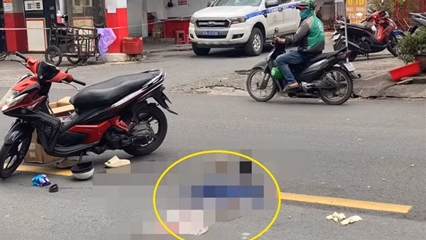 Truy tìm xe ô tô gây tai nạn khiến 2 người thương vong rồi bỏ trốn
