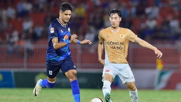V.League và cú hích mới
