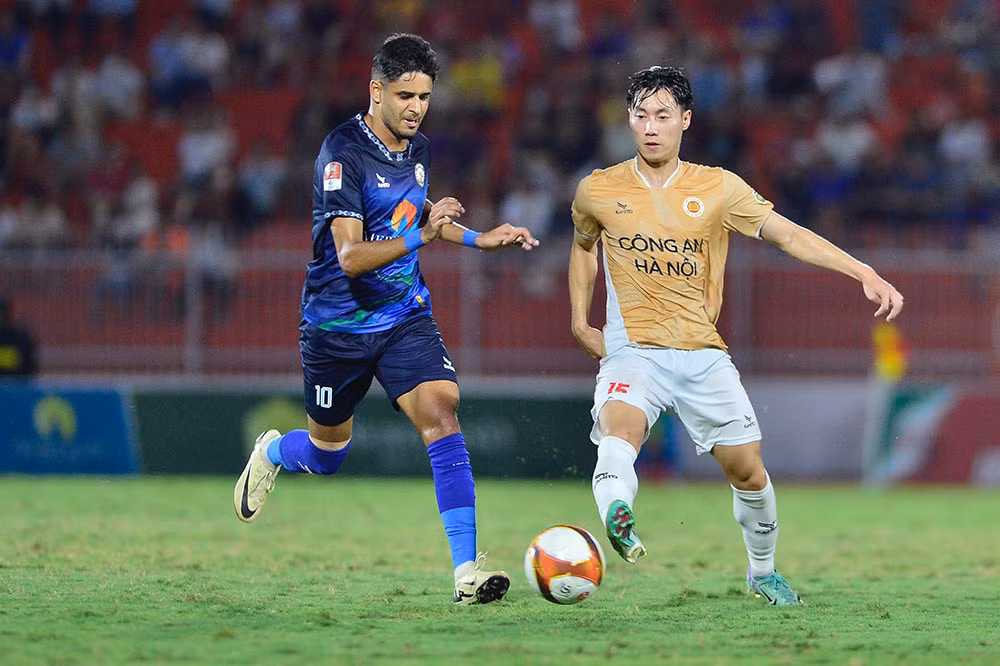 V.League và cú hích mới -0