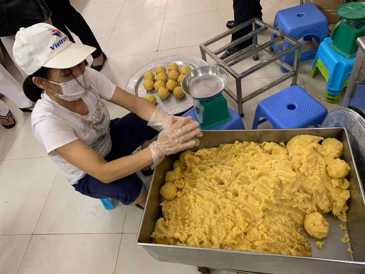 Tăng cường kiểm tra nguồn gốc, vệ sinh an toàn thực phẩm bánh trung thu -0