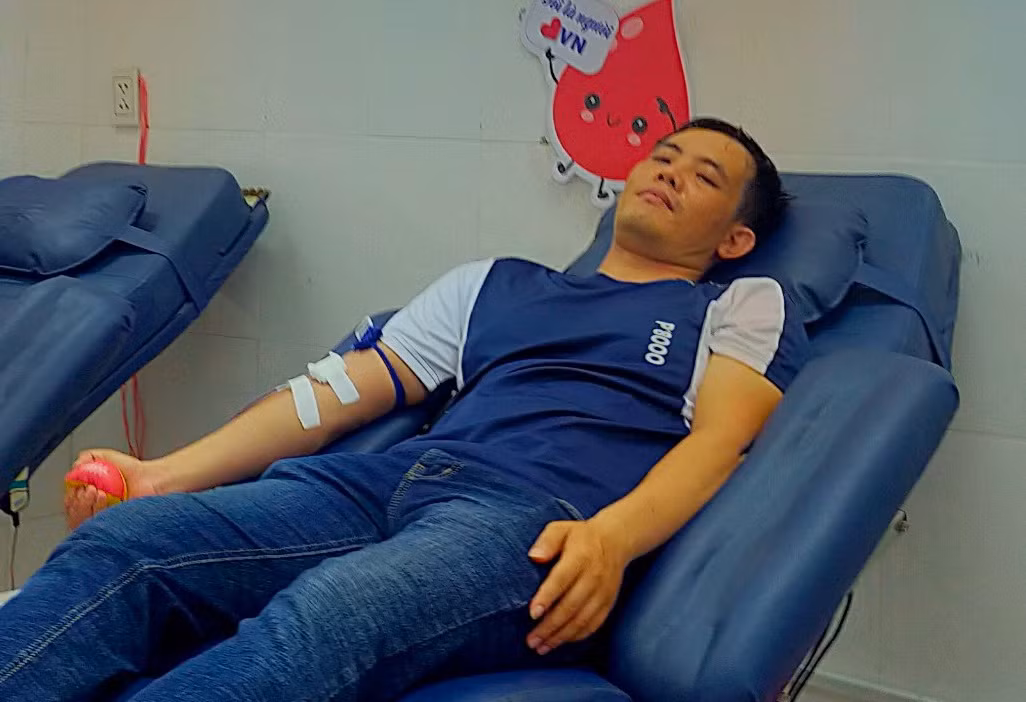 Ba cán bộ Công an kịp thời hiến máu cứu bệnh nhi sơ sinh -0