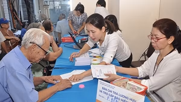 BHXH tháo gỡ những vướng mắc trong thu và đóng BHXH tự nguyện, BHYT