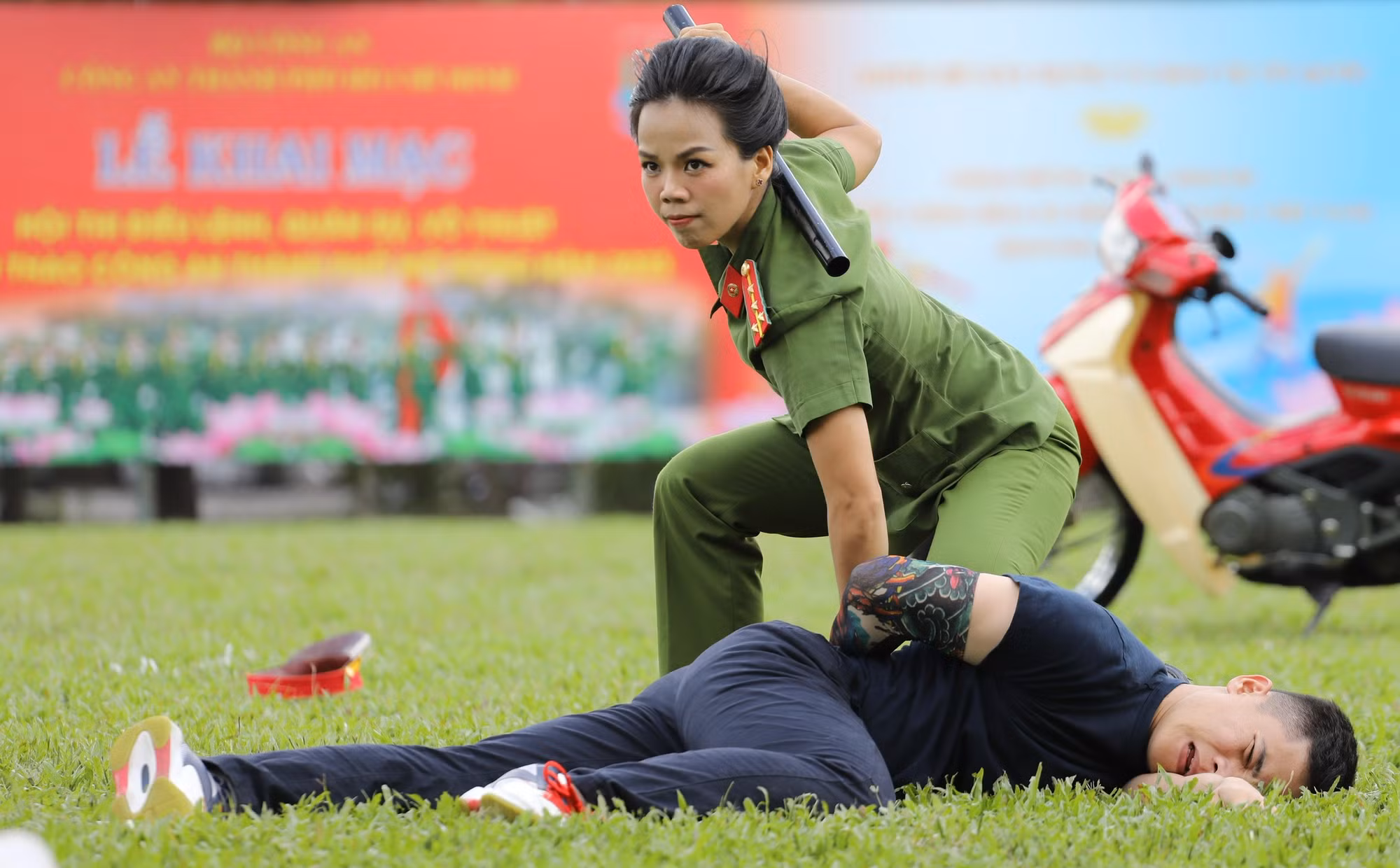 Cán bộ chiến sĩ Công an TP Hồ Chí Minh trình diễn võ thuật, khí công đặc sắc… -1