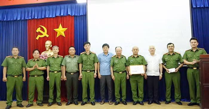 Hơn 30 giờ phá nhanh vụ trọng án -0