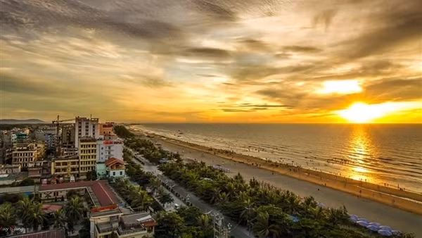Miền Bắc mưa nắng đan xen, Trung Bộ trời nóng oi bức