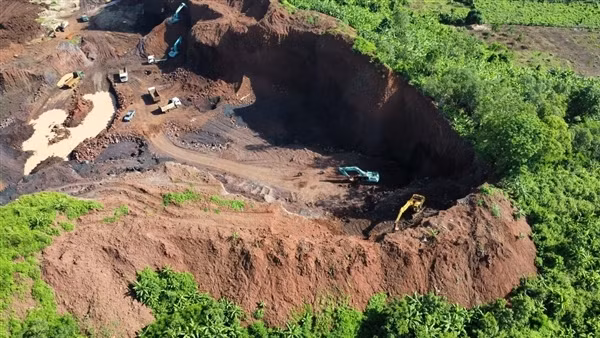 Sai phạm nghiêm trọng trong việc lấy đất đắp cao tốc Phan Thiết - Dầu Giây