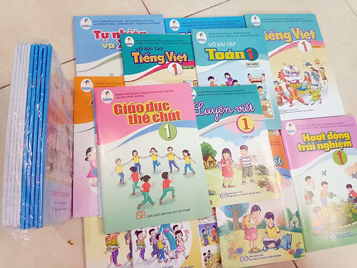 Bất cập, lãng phí trong thực hiện sách giáo khoa, chương trình mới -0