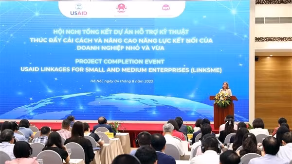 Thúc đẩy cải cách và nâng cao năng lực kết nối của doanh nghiệp nhỏ và vừa