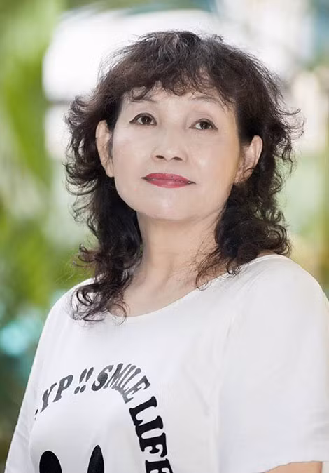 nhà thơ phan ngọc thường đoan.jpg -0