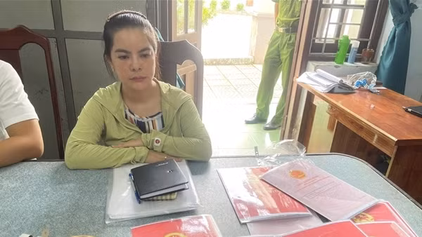 Thuê người đóng giả bố mẹ để “cưới chồng”, cô dâu lừa chiếm đoạt hàng tỉ đồng