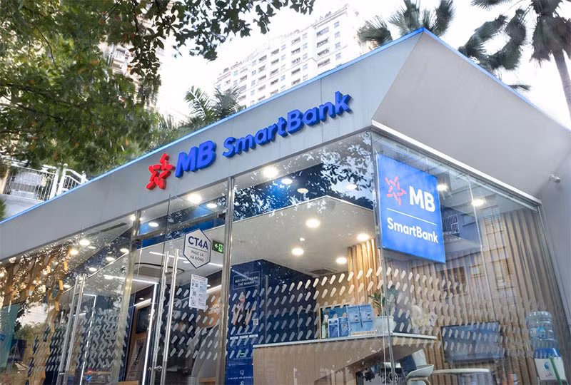 MB vào Top 5 ngân hàng thương mại uy tín Việt Nam năm 2023 -0