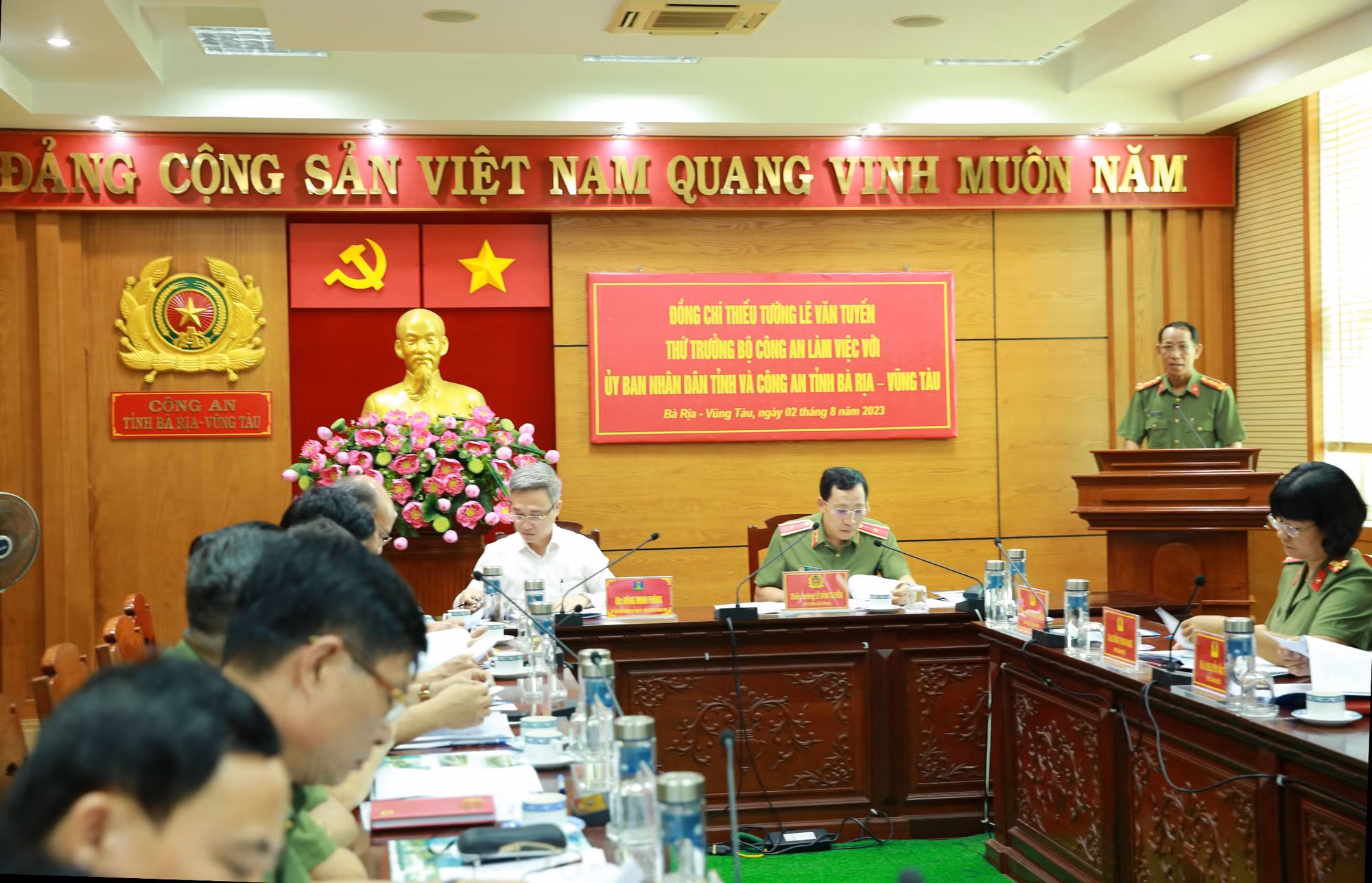 Thứ trưởng Lê Văn Tuyến làm việc với UBND tỉnh và Công an tỉnh Bà Rịa-Vũng Tàu -0