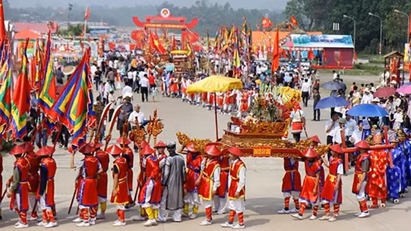 Từ tháng 8/2023, lễ hội truyền thống phải tuân thủ nhiều tiêu chí