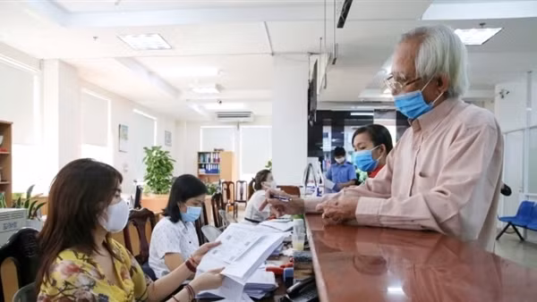 Đảm bảo tốt nhất công tác chi trả lương hưu, trợ cấp BHXH tháng 8/2023