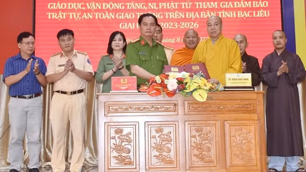 Bạc Liêu vận động tăng, ni, phật tử tham gia đảm bảo ATGT
