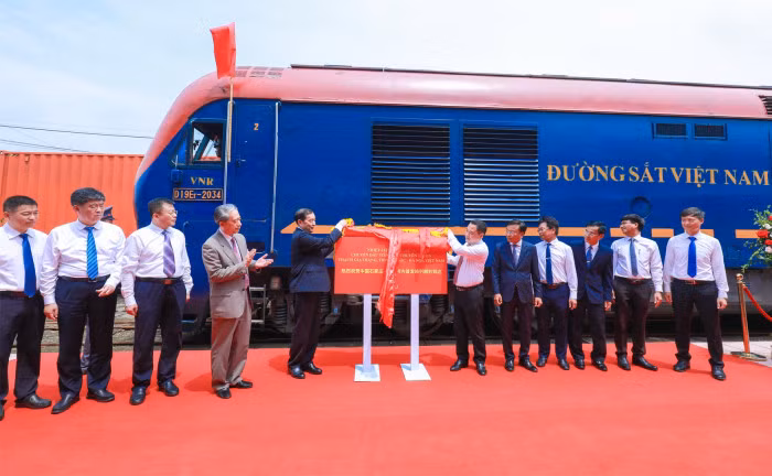 Đường sắt chính thức mở tuyến liên vận quốc tế Thạch Gia Trang - Yên Viên -0