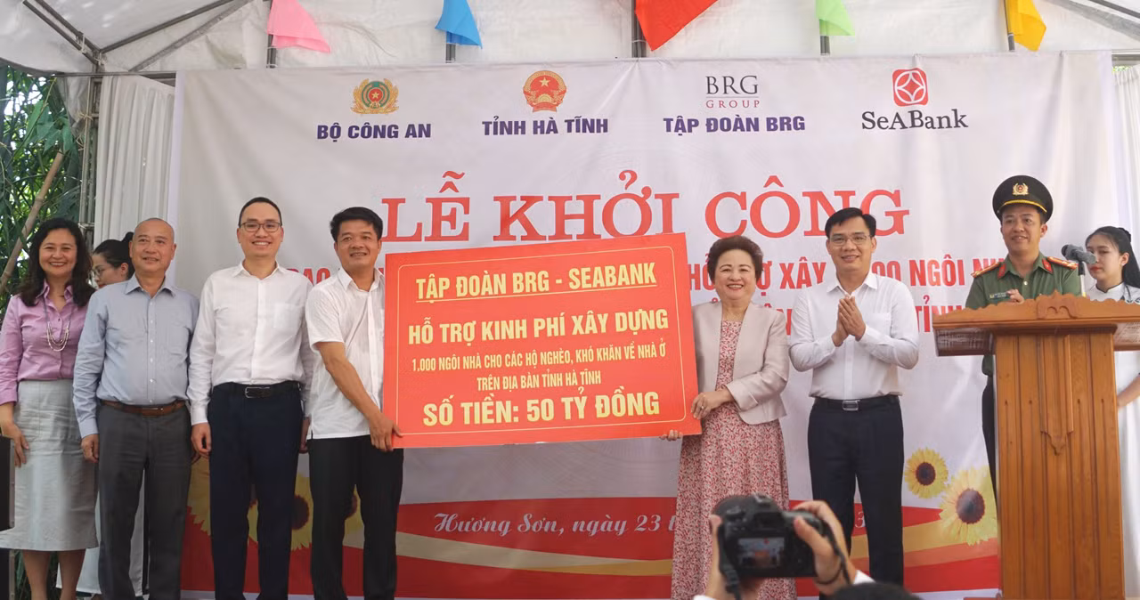 Hà Tĩnh đẩy nhanh tiến độ xây dựng 1.000 ngôi nhà cho hộ nghèo -0