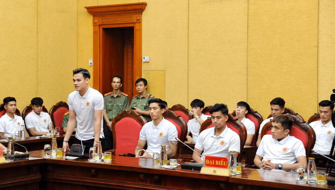 Xây dựng CLB bóng đá Công an Hà Nội ngày càng phát triển, chuyên nghiệp, hiện đại -0