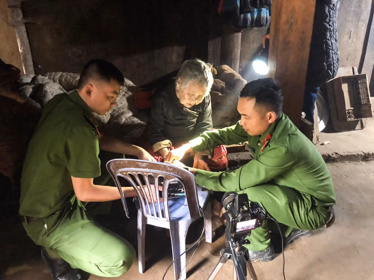 Chuyện cấp căn cước công dân ở vùng cao -0