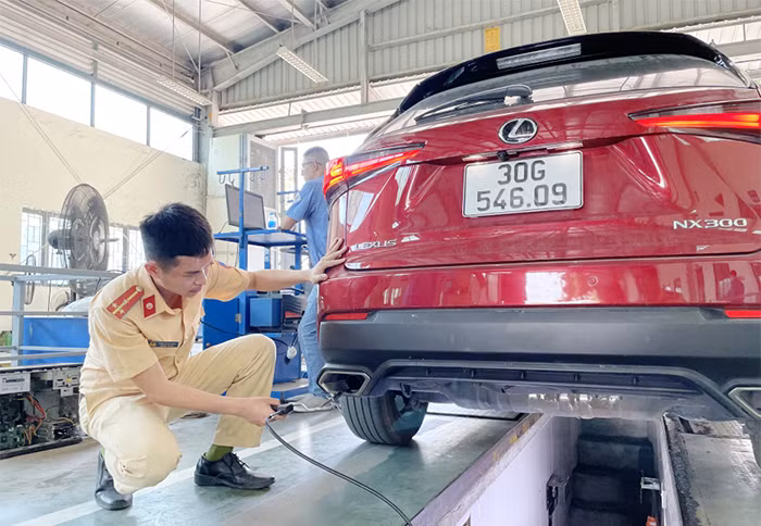 Giải quyết căn bản ùn tắc trong kiểm định xe cơ giới -0