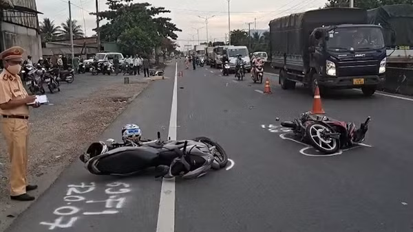 Tai nạn liên hoàn trên Quốc lộ 1, 5 người thương vong