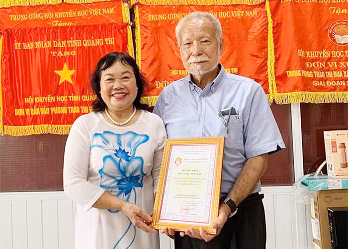 Tấm lòng vàng của một nhà báo Nhật và 