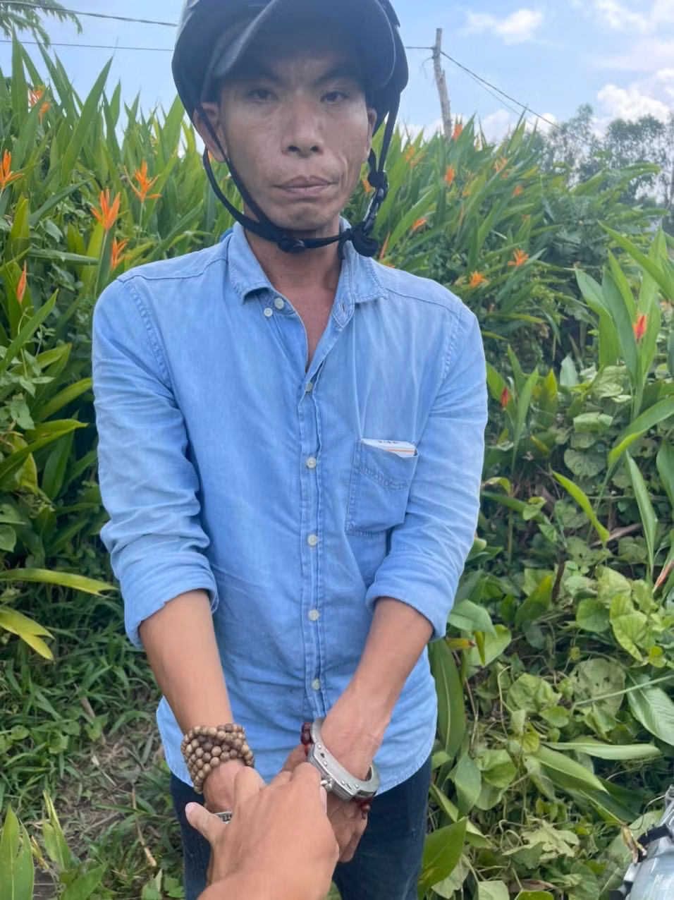 Bắt đối tượng cướp tài sản của người phụ nữ chạy xe ôm -0
