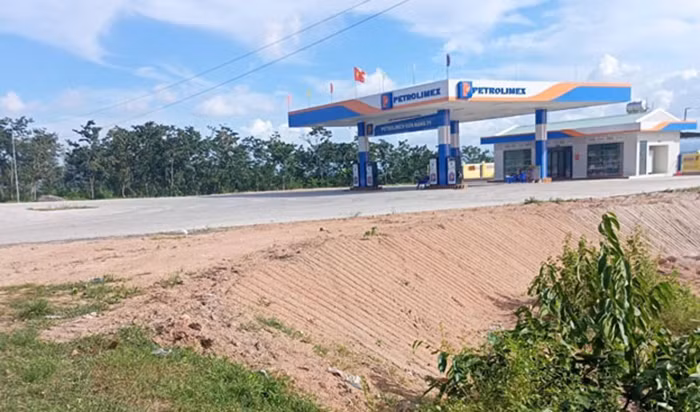Chuyển cơ quan điều tra xử lý trường hợp đấu nối trái phép gây mất an toàn giao thông -0