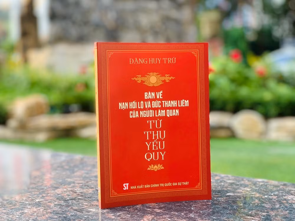 Ra mắt cuốn sách bàn về nạn hối lộ và đức thanh liêm của người làm quan -0