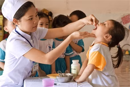 Chiến dịch uống vitamin A và tẩy giun miễn phí toàn quốc -0