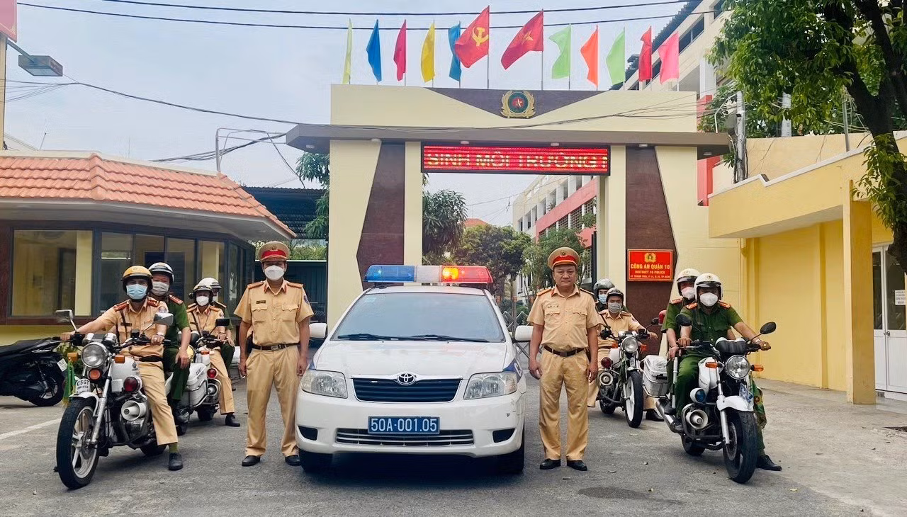 Các tổ chuyên đề “liên quân” tuần tra khép kín đồng loạt ra quân -0
