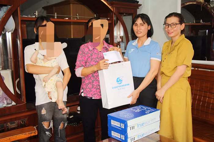 Đêm trường của người vợ bầu bị bạo hành -0